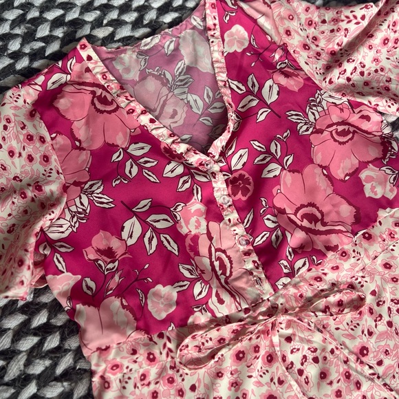 White and Pink Patterned Dress - Picture 2 of 4